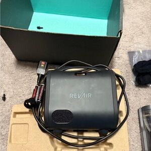 REVAIR REVOLUTIONARY REVERSE AIR HAIR DRYER